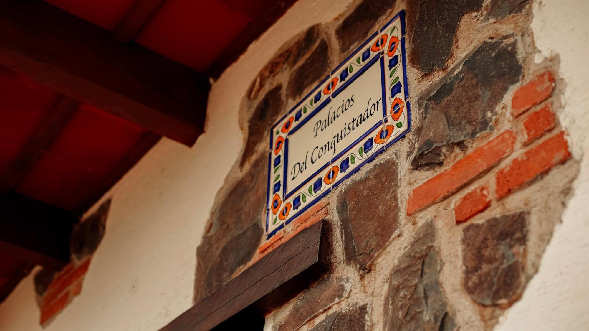 Palacio Del Conquistador San Cristóbal El Bajo Buitenkant foto